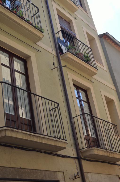 شقة Girona Housing Ginesta 9 المظهر الخارجي الصورة