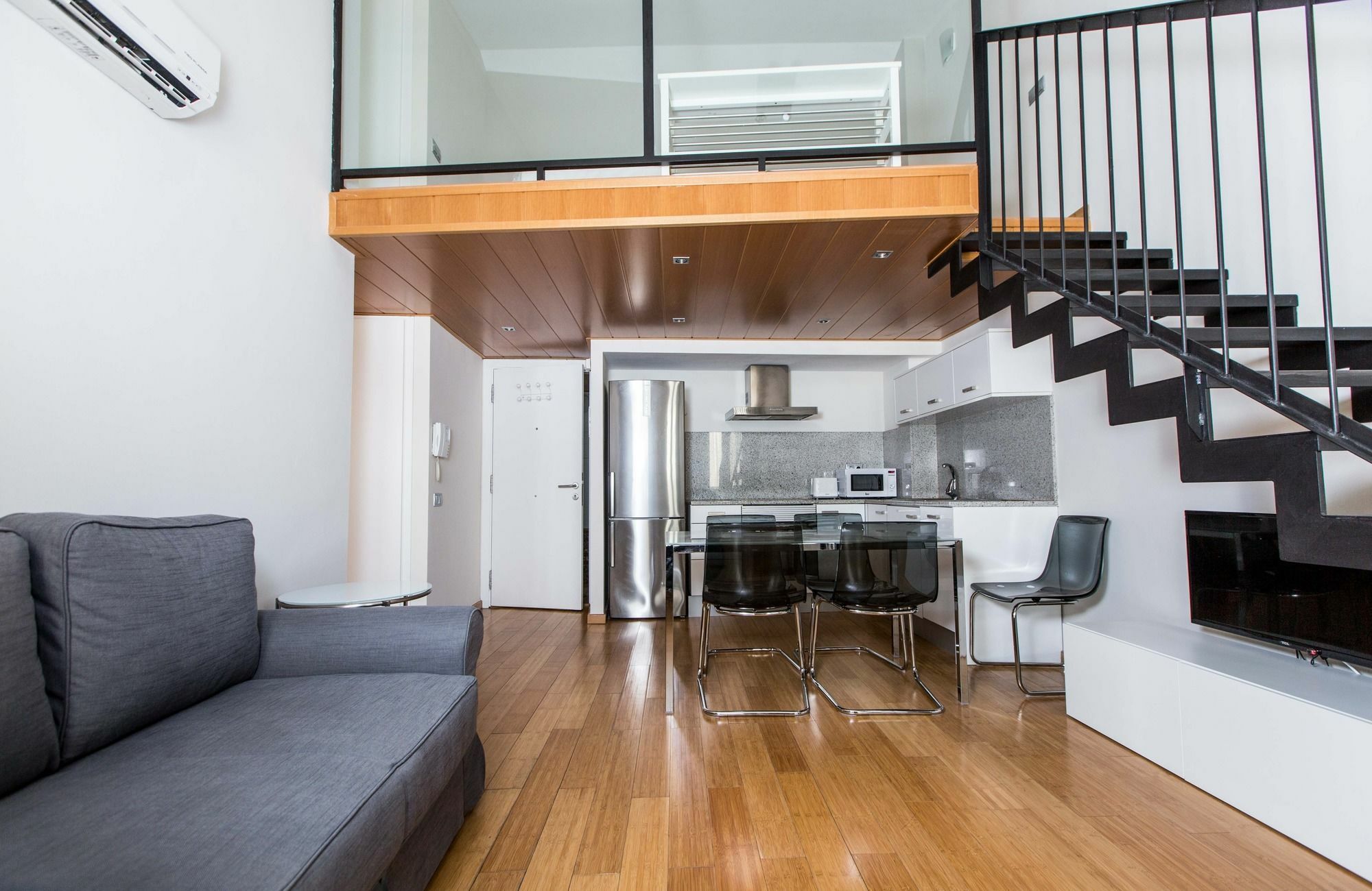 شقة Girona Housing Ginesta 9 المظهر الخارجي الصورة